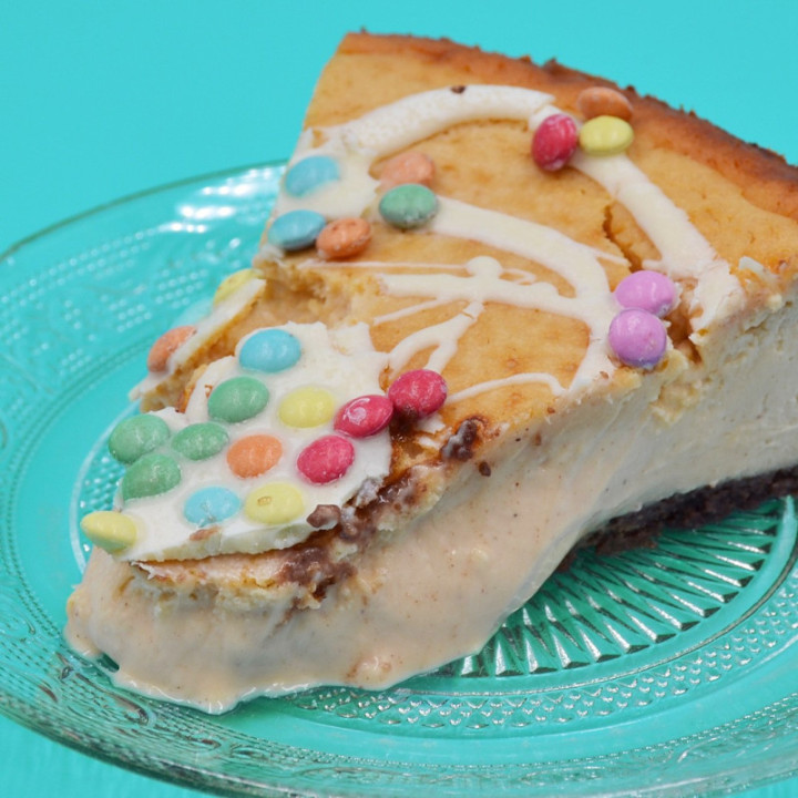 La petite Sara Cafetería Pastelería en Madrid Tartas artesanales Tarta de queso y avellanas