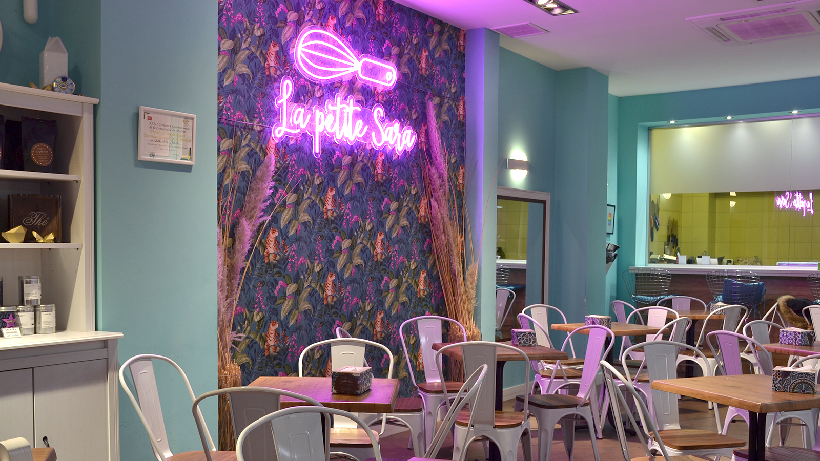 La petite Sara Cafetería Pastelería en Madrid Tartas artesanales interior